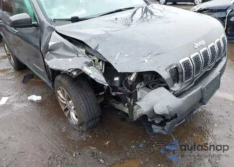 2019 Jeep Cherokee Latitude Plus 4X4 z USA, uszkodzony, nr VIN 1C4PJMLX9KD232099